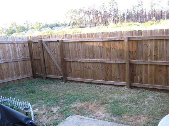 5th image of 1827 Whispering Oaks Ln