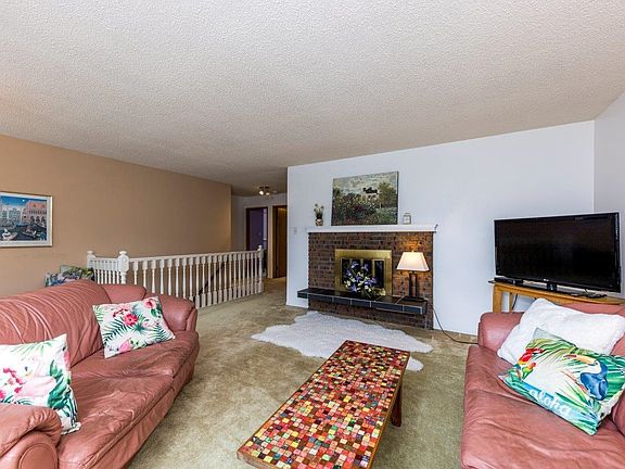 5th image of 475 Orwell St