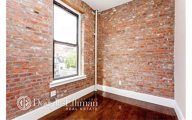 Rented by Douglas Elliman | media 24