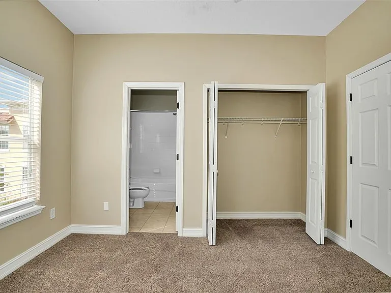 3102 Toscana Cir — Photo 33