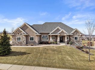 935 Carnoustie Way, Oregon, WI 53575