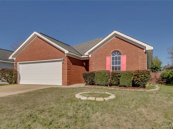 4608 Madison Cir, Northport, AL 35475