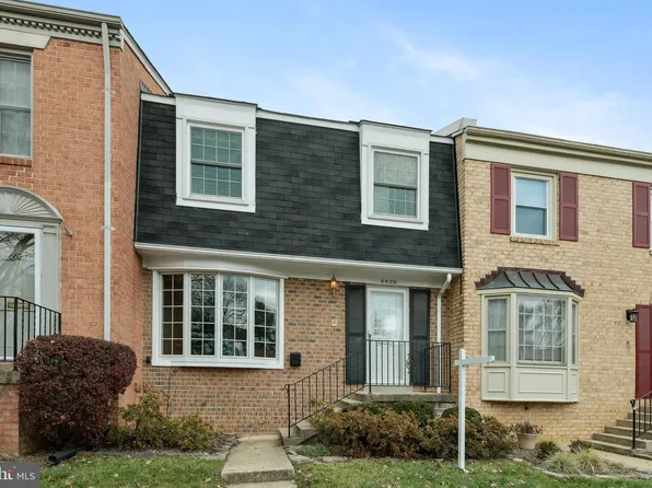 6620 Rosecroft Pl, Falls Church, VA 22043