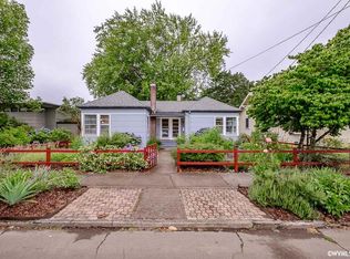 1024 Calapooia St SW, Albany, OR 97321