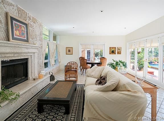 2nd image of 12240 Vista Ln