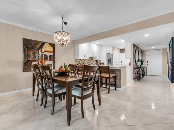 3201 N COURSE Lane E #212, Pompano Beach, FL 33069