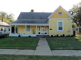 933 N Anglin St, Cleburne, TX 76031