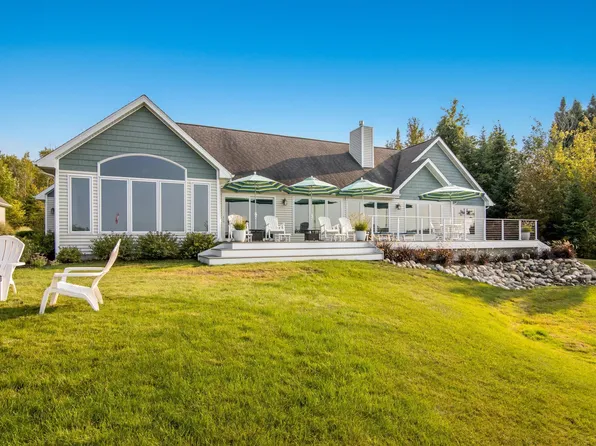 10595 Shore Dr, Williamsburg, MI 49690