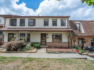 145 Riva Dr, Hackettstown, NJ 07840