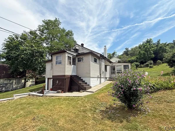 328 Govier Ln, Johnstown, PA 15905