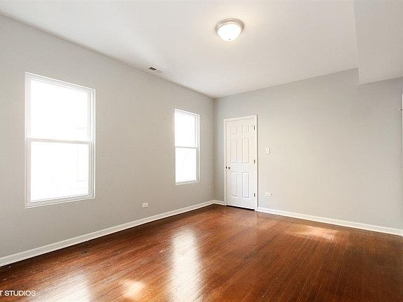 3rd image of 8040 S Marshfield Ave #1