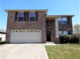 7923 Beef Creek Dr, Arlington, TX 76001