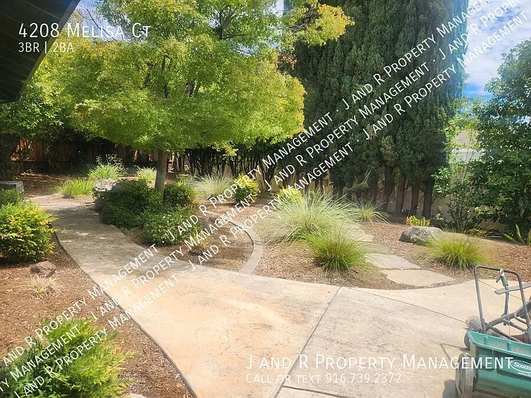 4208 Melisa Ct — Photo 8