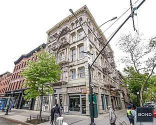 Rented by Bond New York