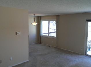 6330 Saint Johns Dr, Eden Prairie, MN 55346