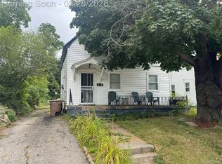 93 S Anderson Ave, Pontiac, MI 48342