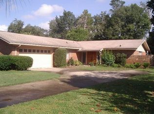 677 Merioneth Dr NE, Fort Walton Beach, FL 32547