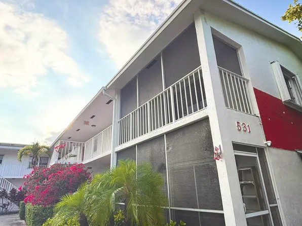 531 N J St APT 5, Lake Worth, FL 33460