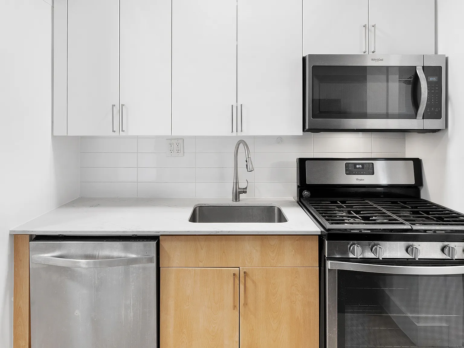 15 West 139th Street — Photo 3