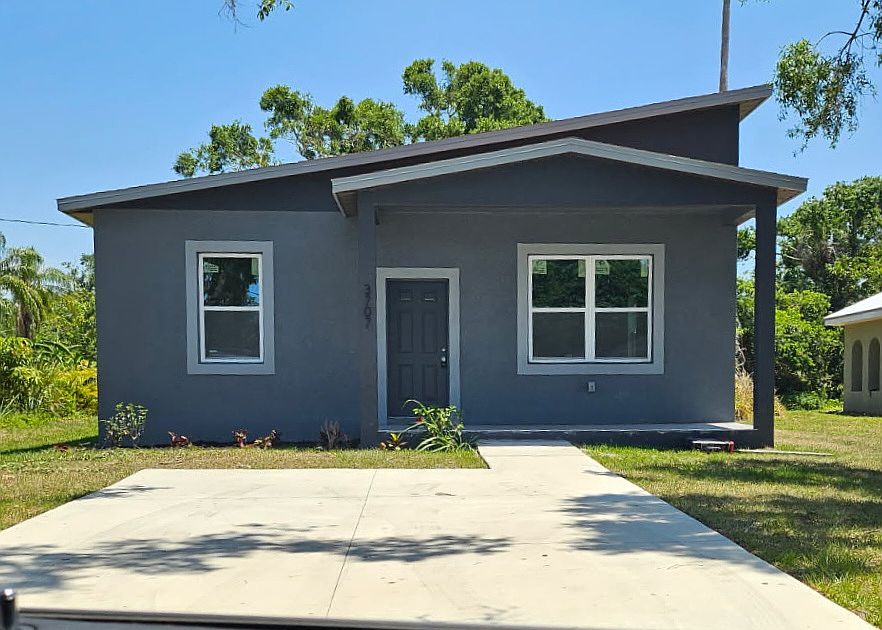 1st image of 3707 20th St E #1