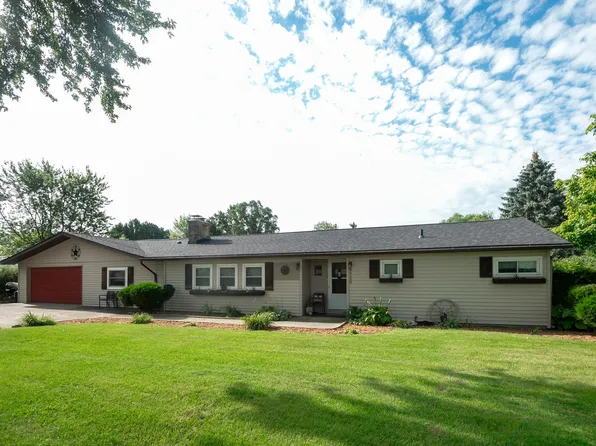 66559 M 152, Dowagiac, MI 49047