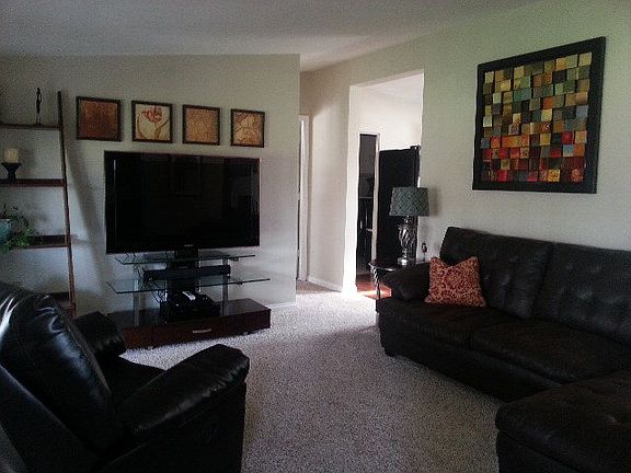 3rd image of 5643 Township Road 213