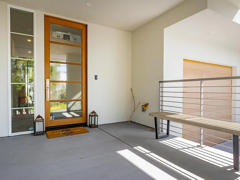 426 Hillcrest Dr — Photo 40