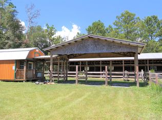 400 Edgewood Rd, Defuniak Springs, FL 32435