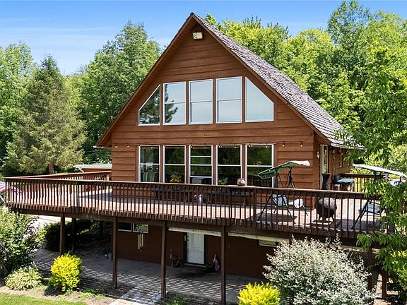 3rd image of 12625 Millview Ln