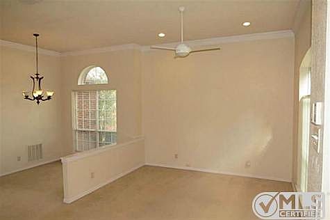 4th image of 2521 Ponderosa Pine Dr