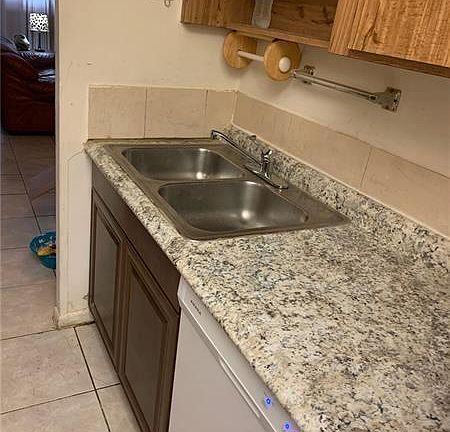 2nd image of 9960 Twin Lakes Dr #9960