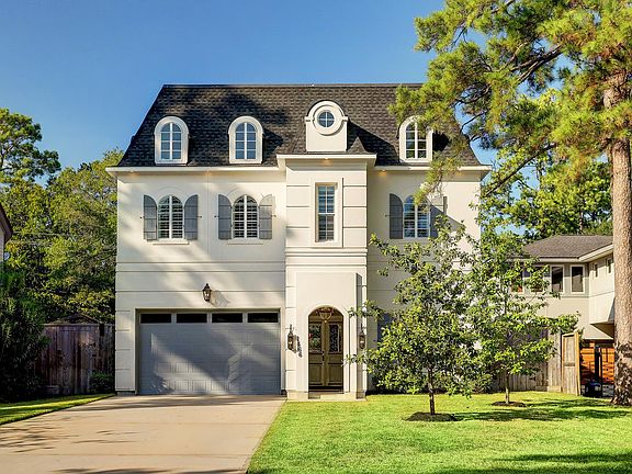 2nd image of 1466 Sue Barnett Dr