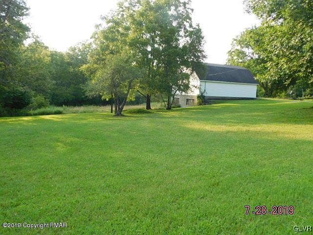 2nd image of 2 Brushy Mountain Rd
