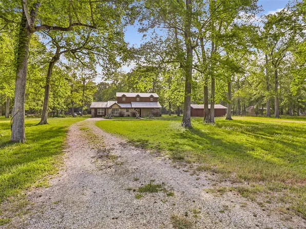 420 County Road 4012, Dayton, TX 77535