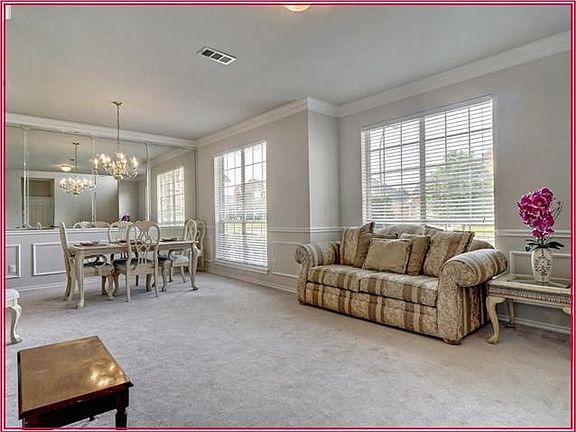 3rd image of 4717 Sterling Trace Cir