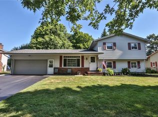 45 Rocklea Dr, Rochester, NY 14624