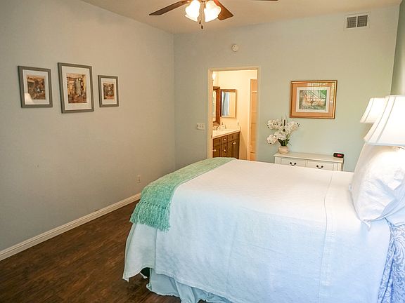 5th image of 24107 Del Monte Dr Unit 19