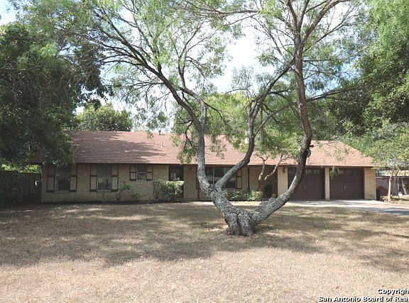 4th image of 9528 Dileen St