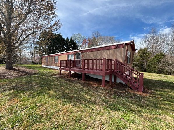 656 Kite Rd, Millers Creek, NC 28651