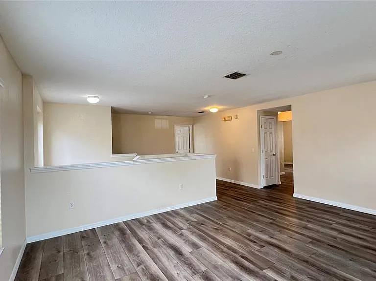216 Verdi St — Photo 28
