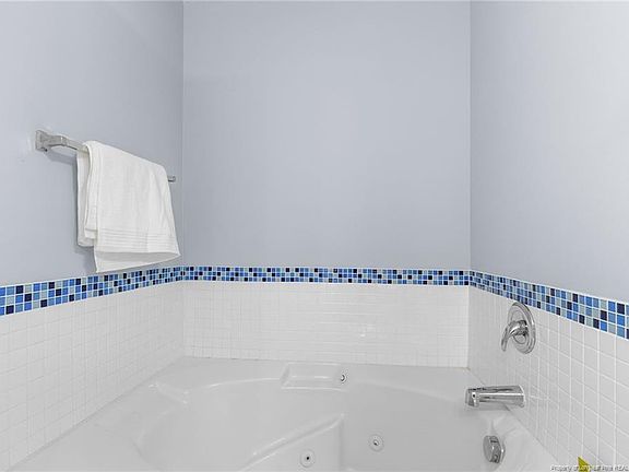 2nd image of 3340-7 Harbour Pointe Pl