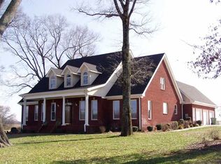 2320 E 6th St, Muscle Shoals, AL 35661