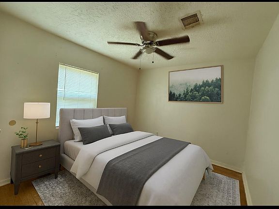 4th image of 5402 Flamingo Dr