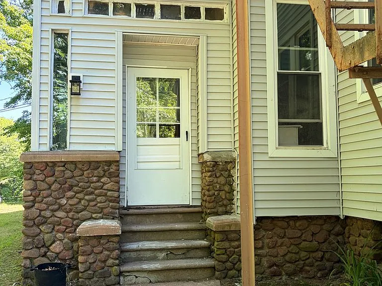 45 Wellman Rd — Photo 2