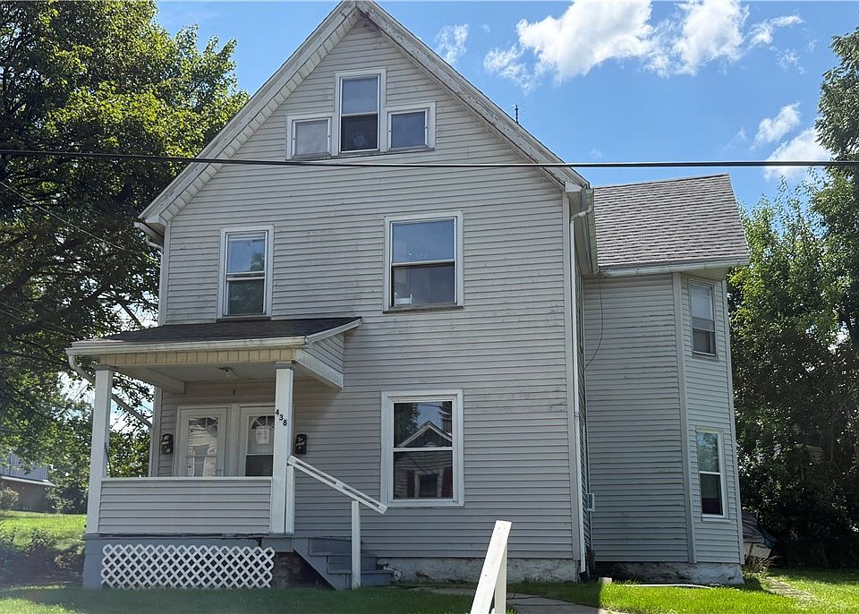 1st image of 438 Watson St