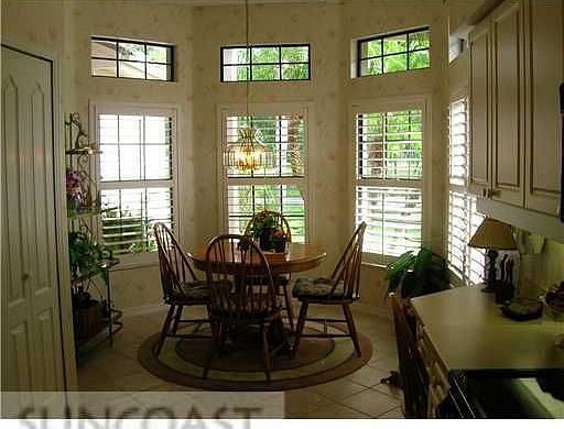 5th image of 1430 Woodstream Dr
