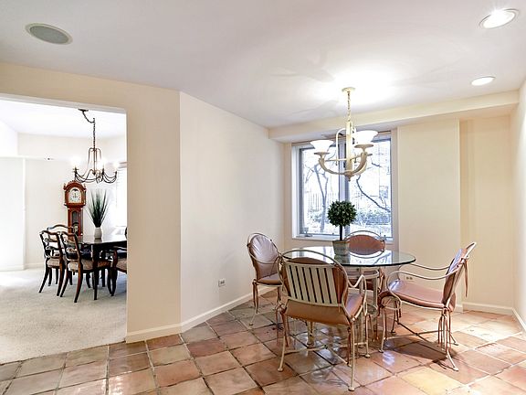 5th image of 601 Mulberry Pl APT 1G
