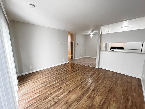 4th image of 1823 H St APT B