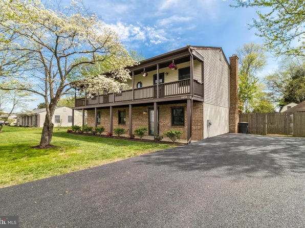 6058 Dusk Dr, Prince Frederick, MD 20678