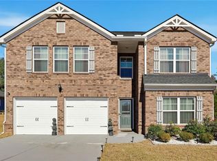 55 Twin Lakes Dr, Covington, GA 30016